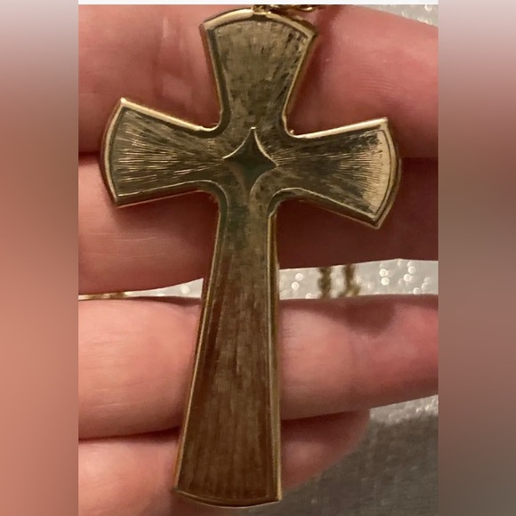 Vintage AVON Cross Pendant, Ivory White Lucite, Gold Tone Metal Accents & Chain - Picture 4 of 4